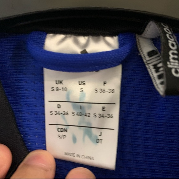 Adidas tracksuit jacket - Picture 4 of 4